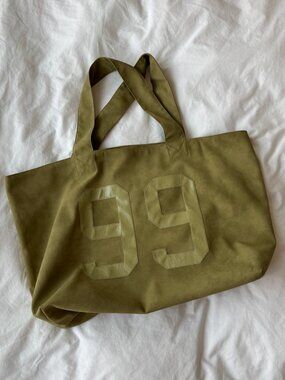 Baum und Pferdgarten 99 khaki tote bag